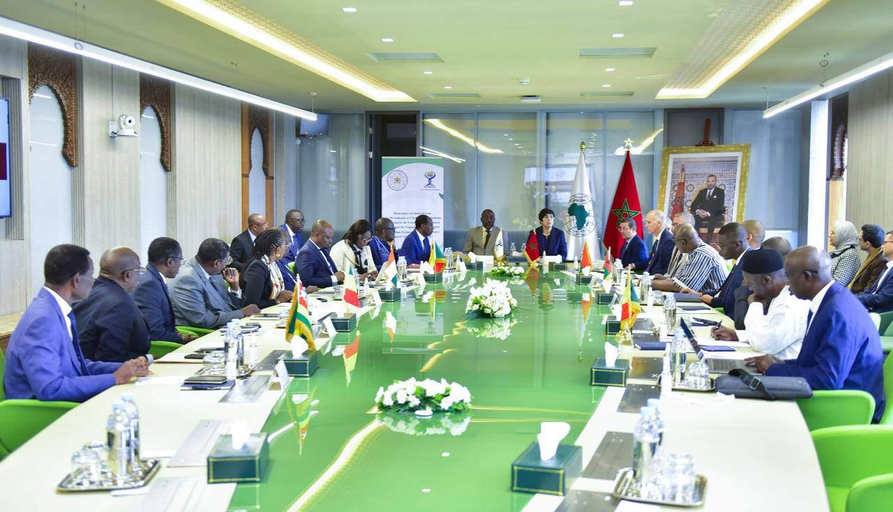 <div>
	ENCONTRO ENTRE PRESIDENTES DOS TRIBUNAIS DE CONTAS DE PAÍSES DA UEMOA COM A PRESIDENTE DO TRIBUNAL DE CONTAS DE MARROCOS</div>
<div>
	 </div>
