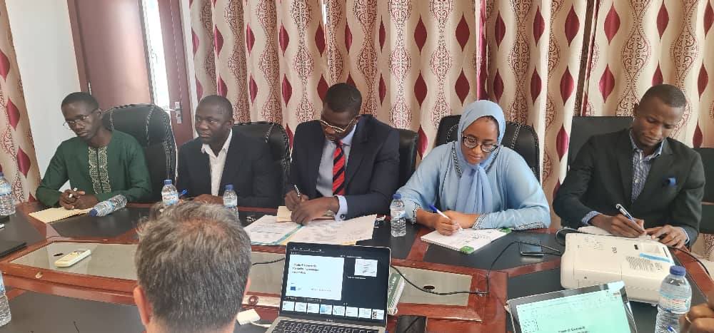 <p>
	APRESENTAÇÃO AO TRIBUNAL DE CONTAS DA GUINÉ-BISSAU DE PROJETO "GOVERNAÇÃO ECONÓMICA, TRANSPARENTE E RESPONSÁVEL", FINANCIADO PELA UNIÃO EUROPEIA</p>
