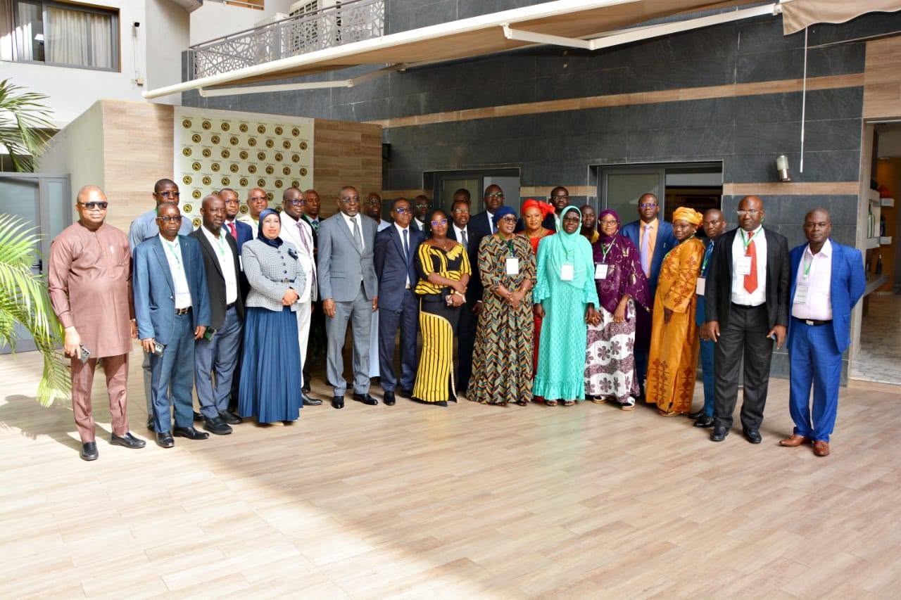 <div>
	JUIZ CONSELHEIRO E O SECRET&Aacute;RIO JUDICIAL DO TRIBUNAL DE CONTAS DA GUIN&Eacute;-BISSAU PARTICIPAM&nbsp; NA REUNI&Atilde;O DO COMIT&Eacute; T&Eacute;CNICO PARA ELABORA&Ccedil;&Atilde;O DE UM PROJETO DE GUIA PR&Aacute;TICO PARA HARMOMIZA&Ccedil;&Atilde;O DE FUNCIONAMENTO DOS CART&Oacute;RIOS DOS TRIBUNAIS DE CONTAS NO ESPA&Ccedil;O UEMOA.</div>
<div>
	&nbsp;</div>
